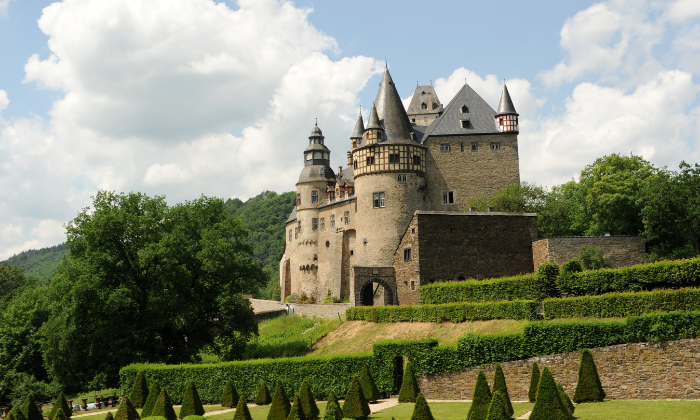 Schloss Bürresheim © SanGero/AdobeStock